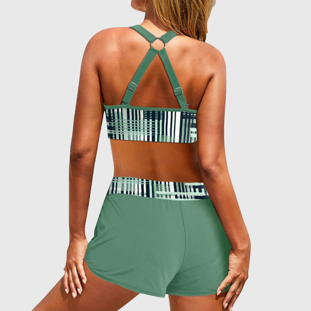 Jade: La Silhouette de Bikini Idéale