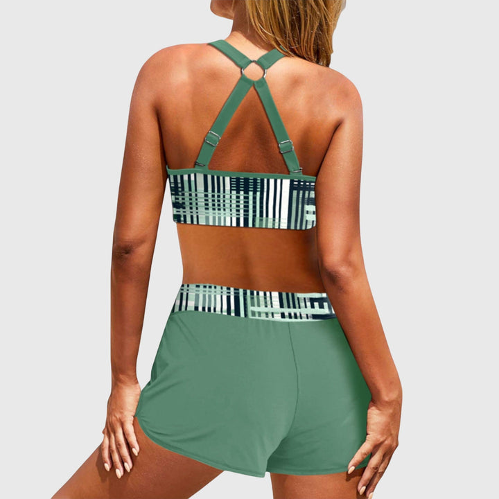 Jade: La Silhouette de Bikini Idéale