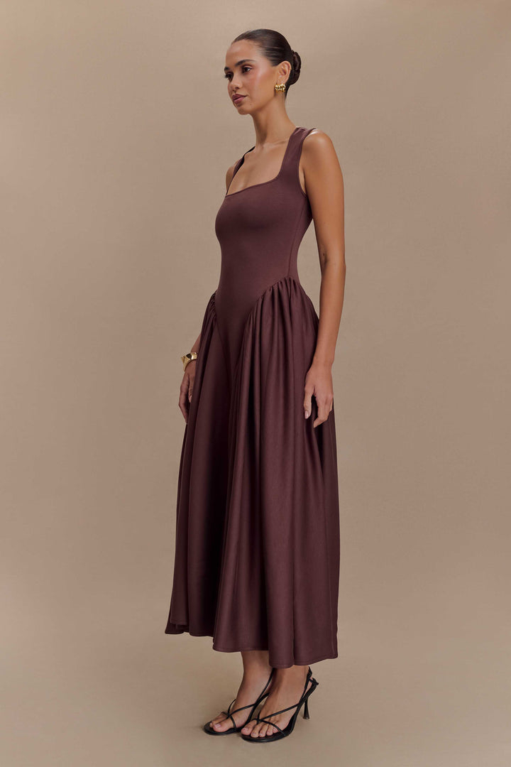 Sara - Robe midi en maille marron