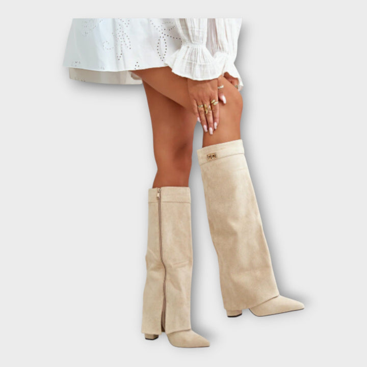 Bottes Hautes au Design Élégant