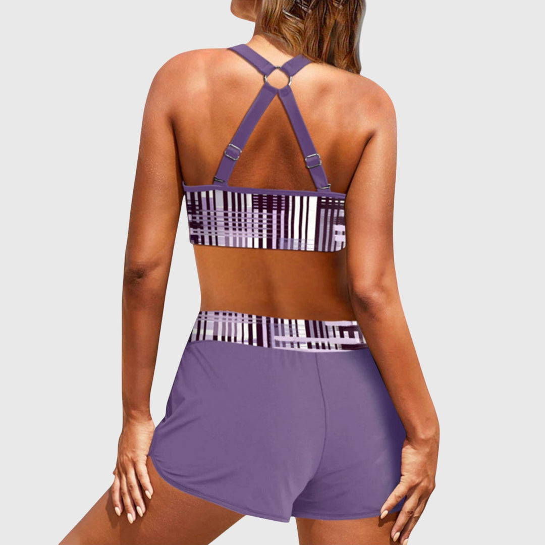 Jade: La Silhouette de Bikini Idéale