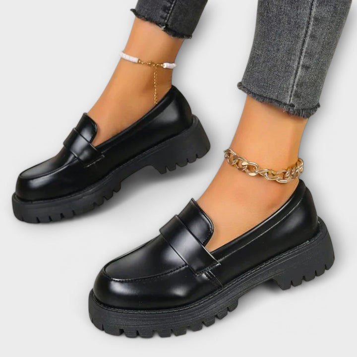 Calista - Mocassin pour femme avec design orthopédique et semelle en satin