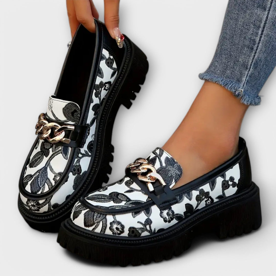 Sandra - Mocassins rétro avec style