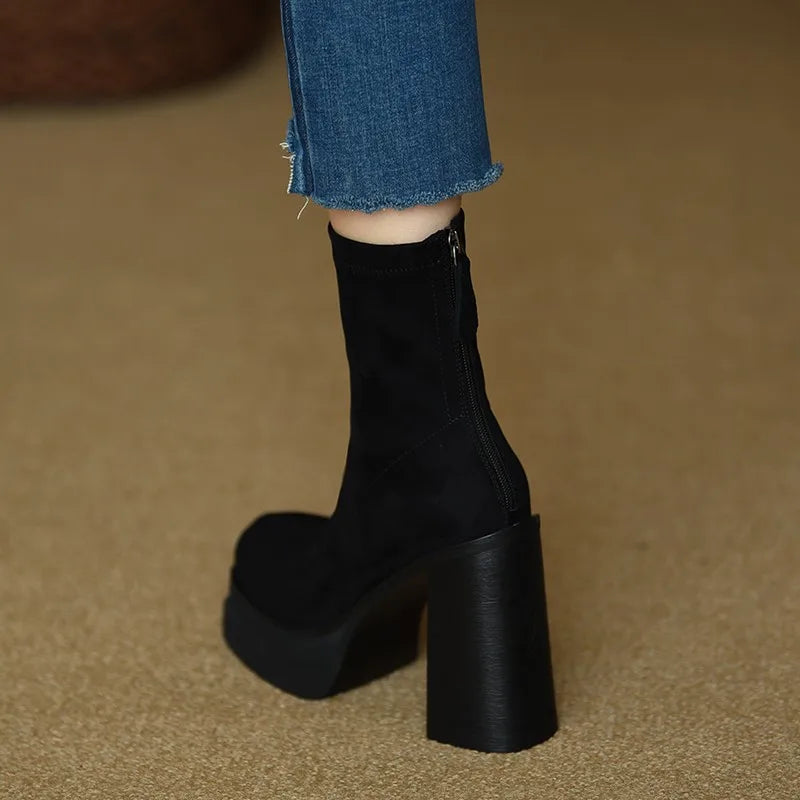 Olga - Bottes au style moderne avec le confort du daim