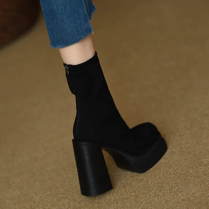 Olga - Bottes au style moderne avec le confort du daim