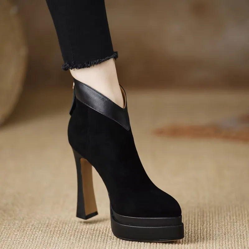 Dora - Bottes au style moderne, confort et attitude