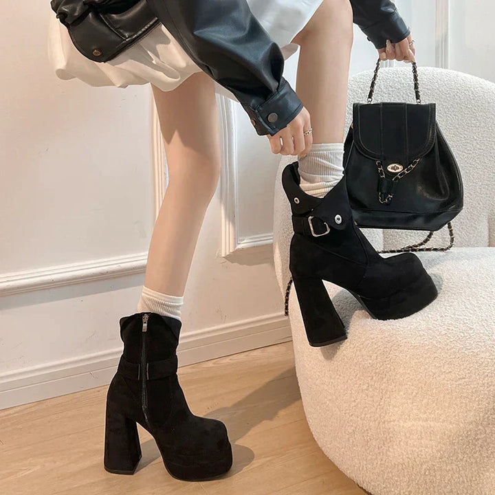 Amália - Bottes de style urbain avec personnalité et confiance
