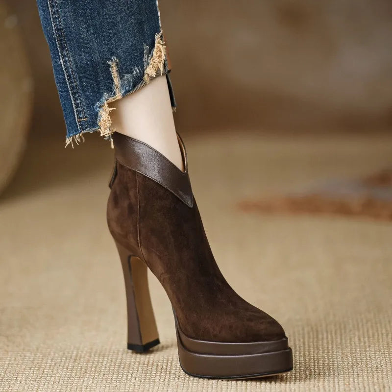 Dora - Bottes au style moderne, confort et attitude