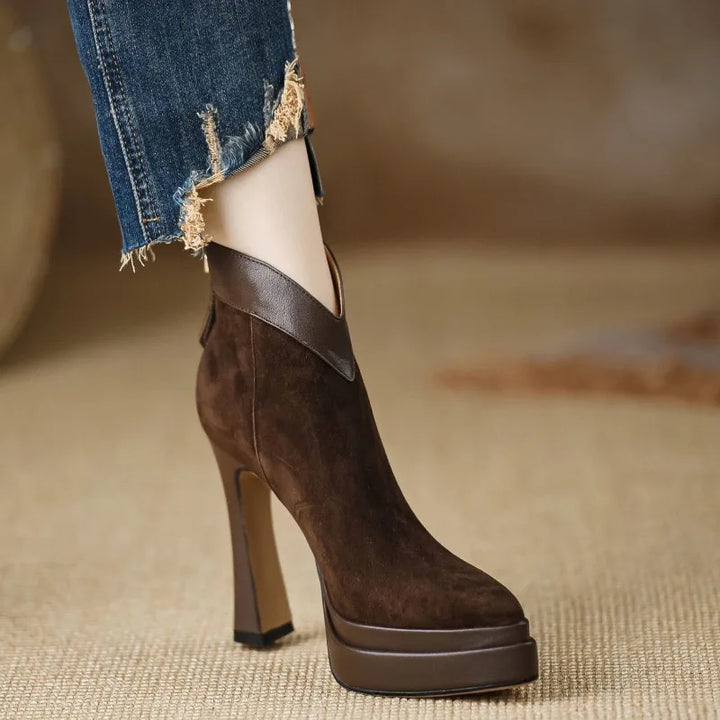 Dora - Bottes au style moderne, confort et attitude