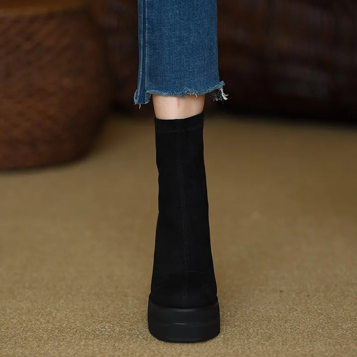 Olga - Bottes au style moderne avec le confort du daim