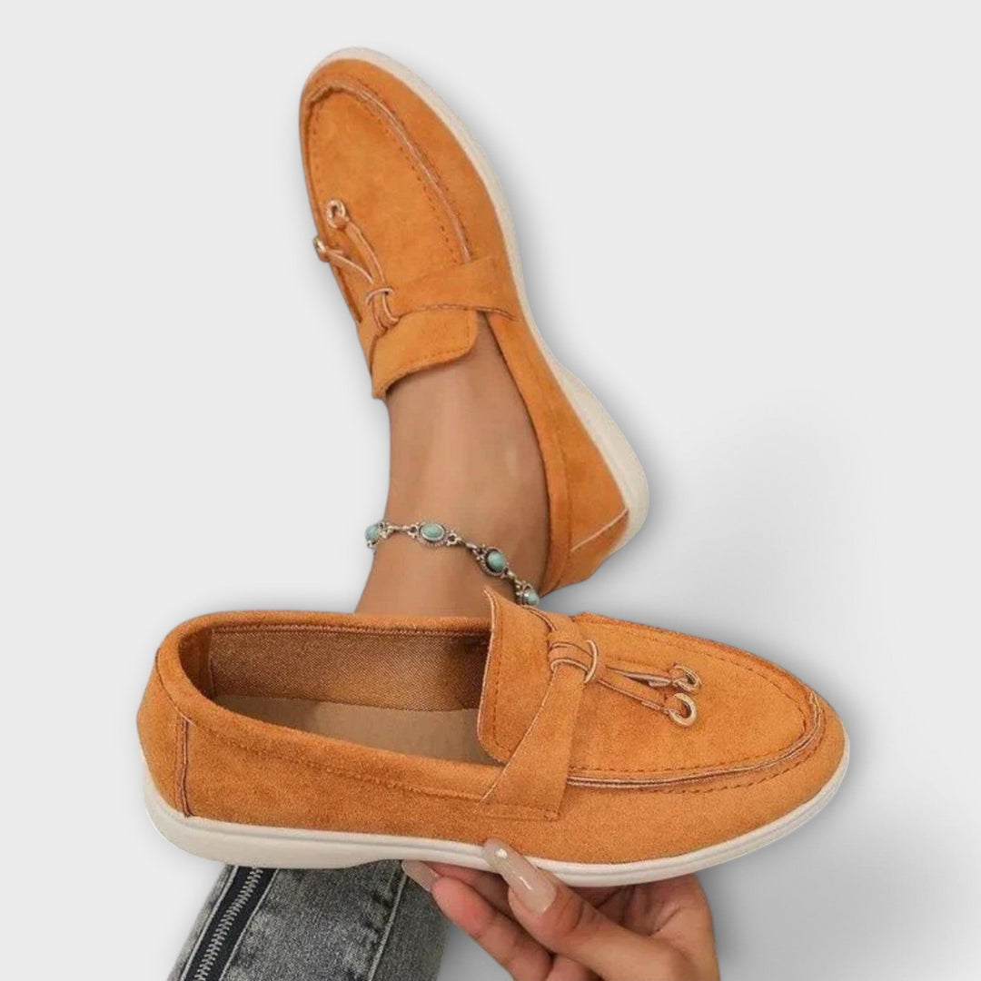 Mocassins Féminins Beiges avec Cordon Décoratif